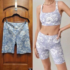 Reformation Ecomove 7 inch Blue Print Shorts, Size XL